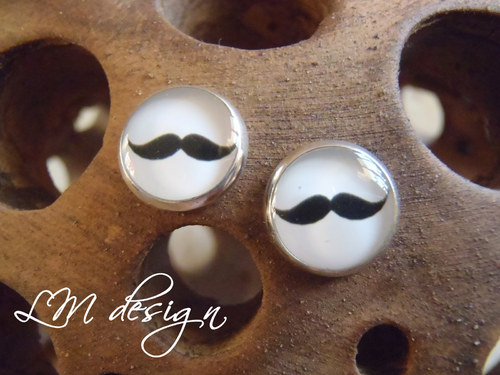 Moustache — foto 1