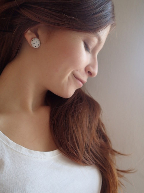 Dotty Buttons (White-Black) — foto 1