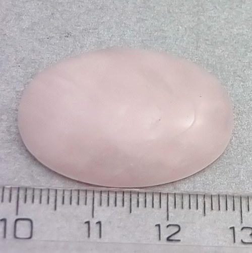Růženín - kabošon - 2,2 x 3 cm - B59 — foto 1