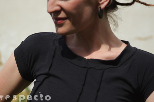 Triko ............ S - M — foto 1