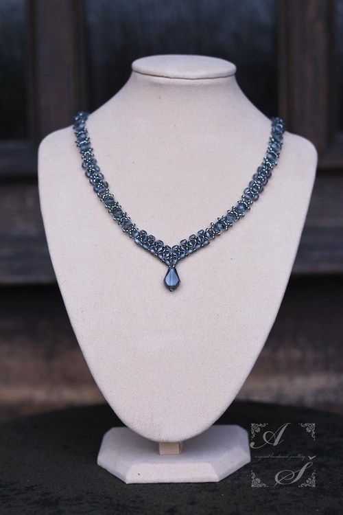 Mysterious Elegance - náhrdelník 16