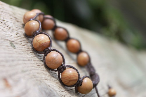 Náramek makramé/shamballa — foto 1
