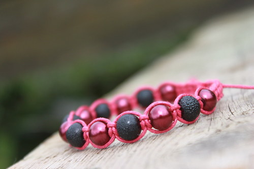 Náramek makramé/shamballa — foto 1