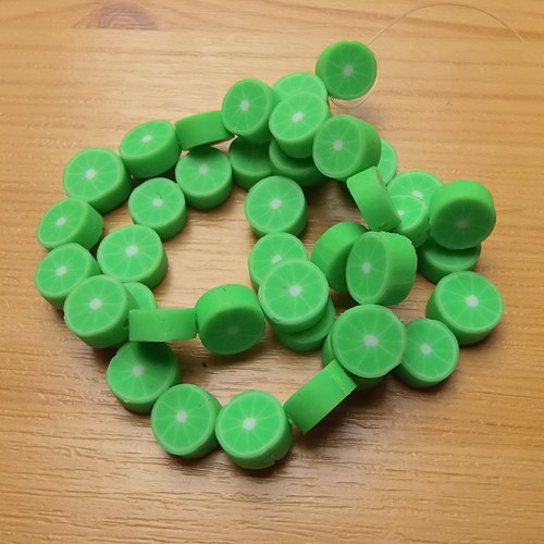 Fimo korálky - ovoce 10 x 5mm — foto 1