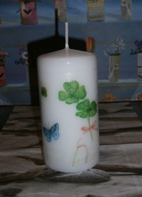 Svíčka s čtyřlístky II