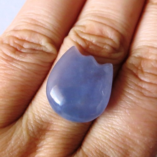 Modrý chalcedon Namibie, extra barva, tulipánek — foto 1