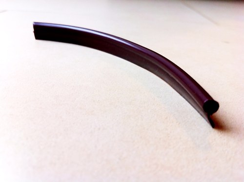 Paspule kédr PVC 2,9m — foto 1