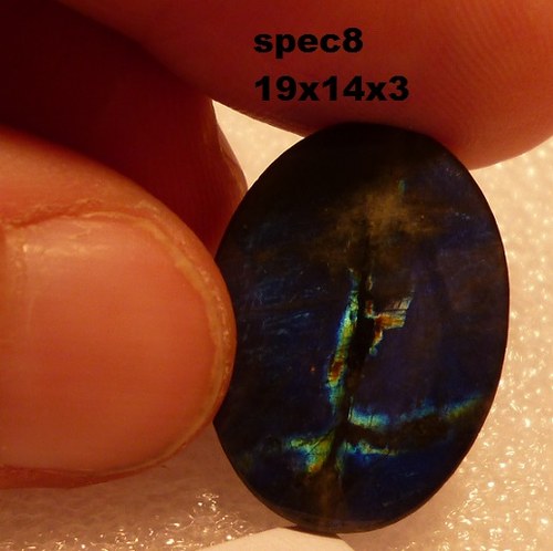 Pravý Spektrolit- cabochon — foto 1