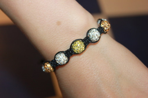DeLux.. Náramek shamballa/makramé — foto 1