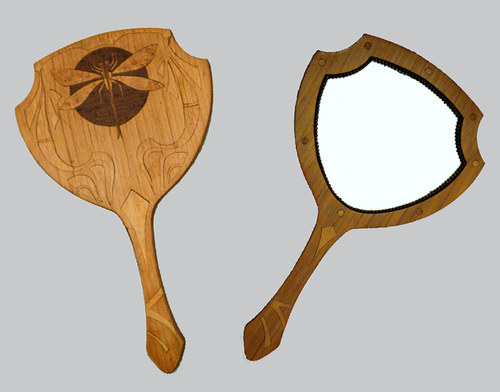 Biedermeier zrcadlo do ruky, s intarzií vážky