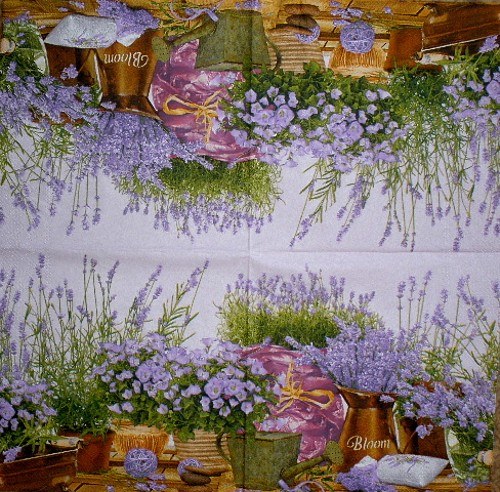BY 074 - ubrousek 33x33 - levandule na sv.fialové
