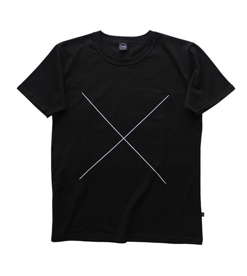 Triko Black Cross — foto 1