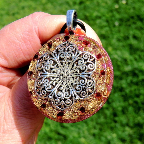 Orgonit Mandala - *12* granátů *SOR* — foto 1
