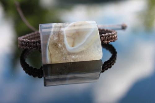Náramek makramé/shamballa — foto 1