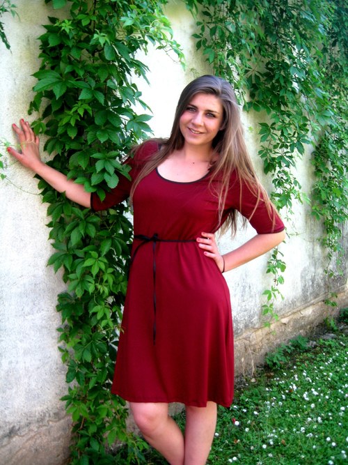 ŠATY - Simple vínová (46) — foto 1