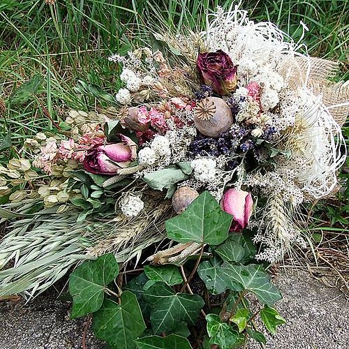 Kytice - Dlouhá s růžemi — foto 1