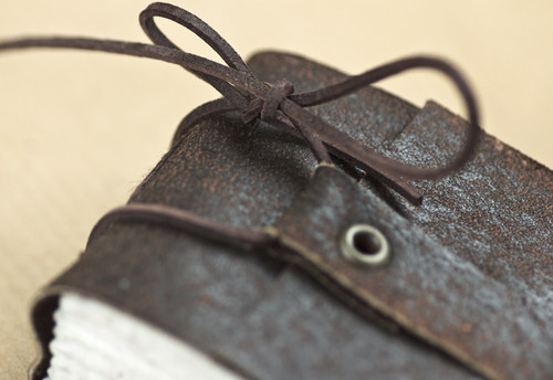 Malý kožený Mini Journal - Mini Kostička — foto 1
