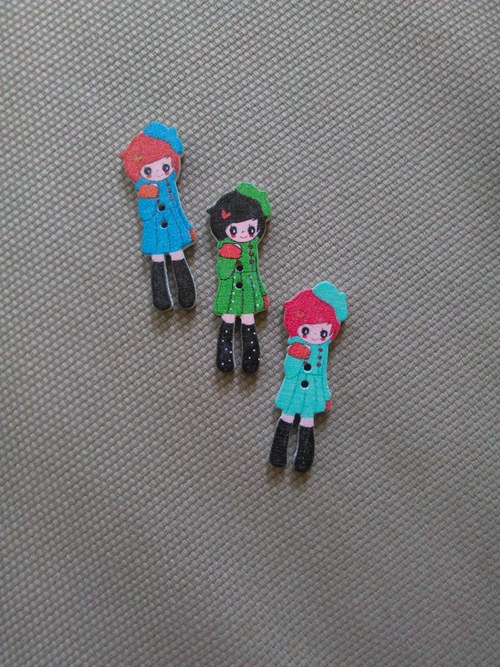 Knoflík - holčička 10x35mm 6ks