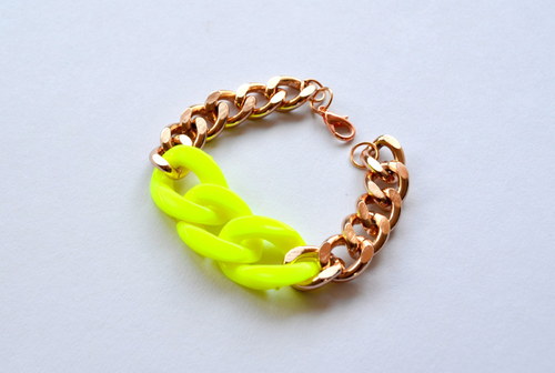 Plastový náramek - NEON YELLOW! — foto 1