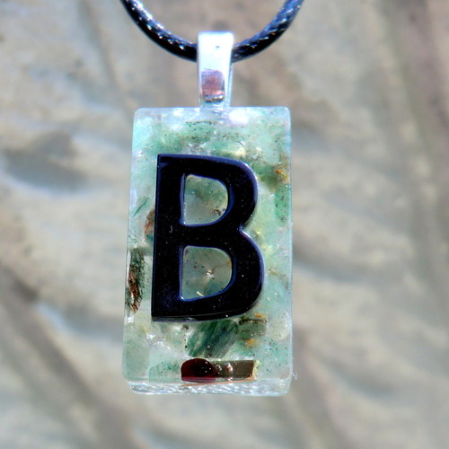 Orgonit / Amulet / Olivín ***B*** — foto 1