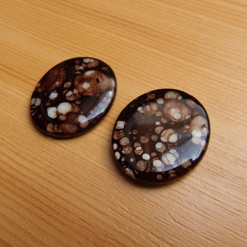 Perleťové oválky- 25 x 30mm - 2 kusy