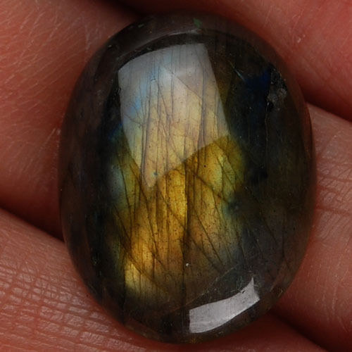 Labradorit - kabošon (22 x 16 x 5 mm) — foto 1