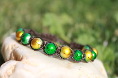 Náramek makramé/shamballa — foto 1