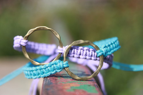 Tyrkysový.. Náramek makramé/shamballa — foto 1