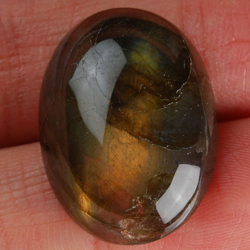 Labradorit - kabošon (23 x 16 x 6 mm)