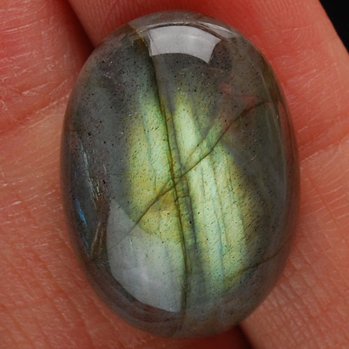 Labradorit - kabošon (21 x 15 x 6 mm) — foto 1