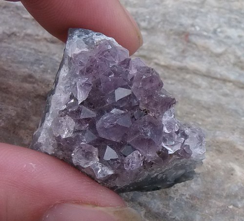 Ametystová drůza B220 — foto 1