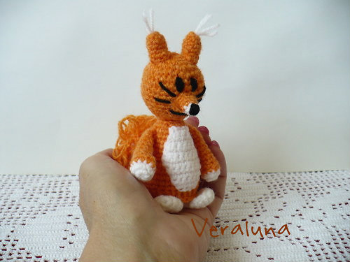 Veverka Zrzečka - 10 cm — foto 1