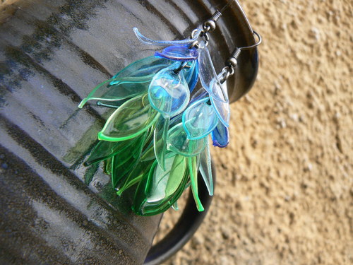Střapaté... tam za vodou... — foto 1