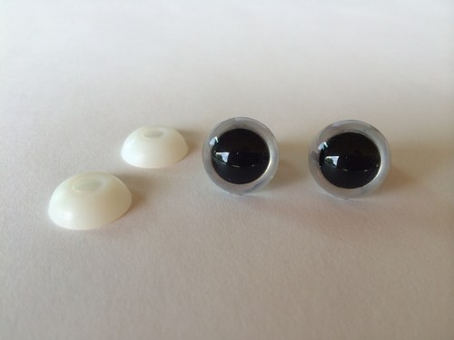 8 mm šedé bezpečnostné oči
