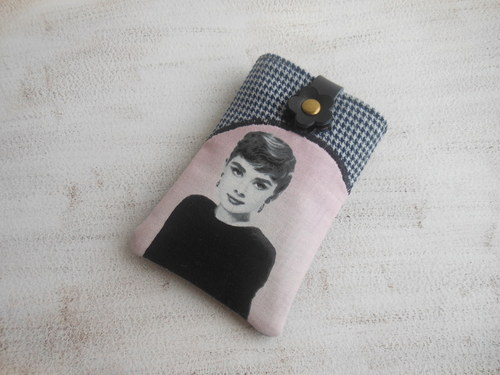 Na mobil..Audrey — foto 1
