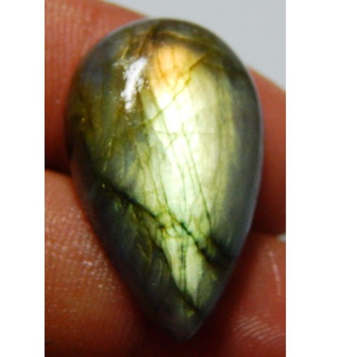 Labradorit - kabošon (29 x 17 x 7 mm) — foto 1