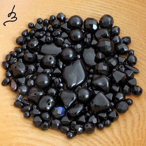 Černá směs - cca 90 g