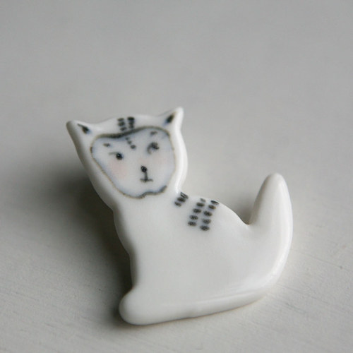 Kočkování (porcelán.brož) — foto 1