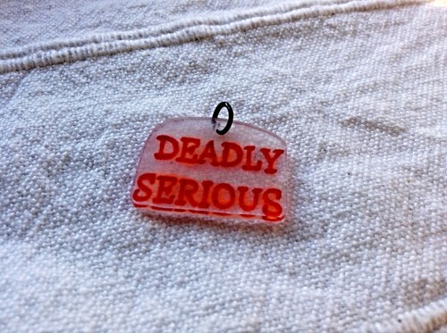 Deadly Serious - red — foto 1