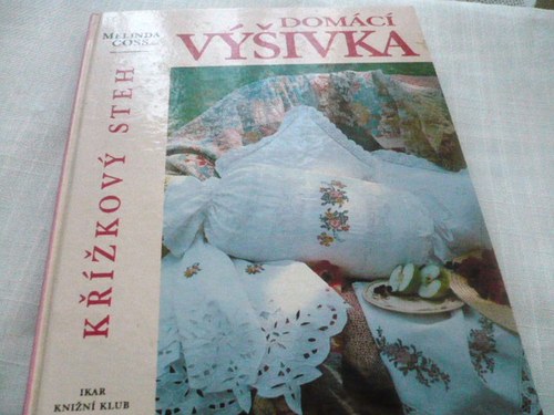 Domácí výšivka — foto 1