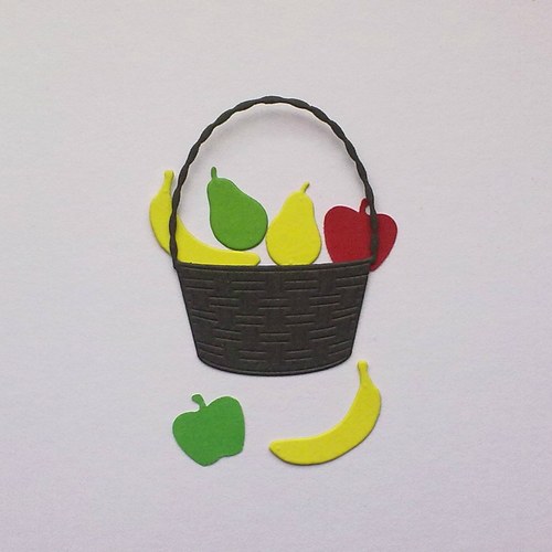 Výsek - Tkaný koš s ovocem