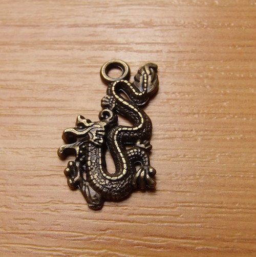 Drak - starobronz - 26 x 17mm