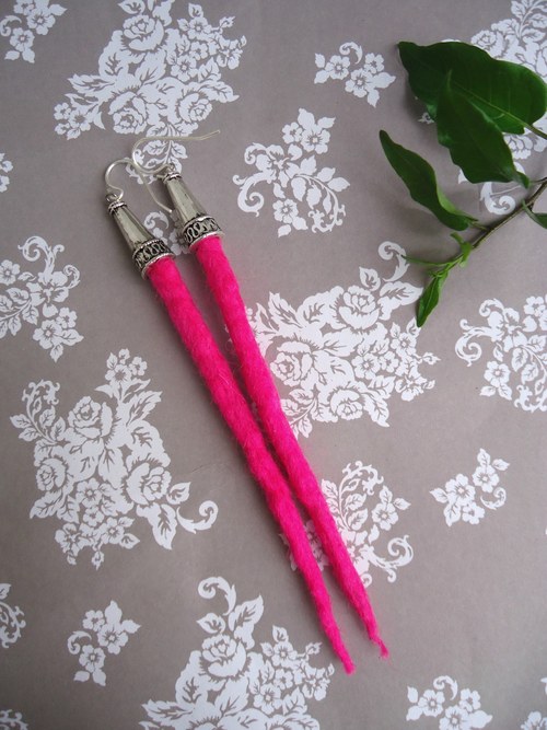 ... Stalactite ... neon pink...VÝPRODEJ — foto 1