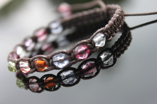 Náramek makramé/shamballa — foto 1