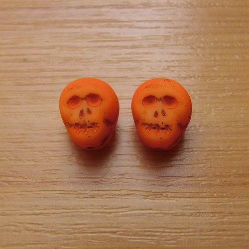 Neonové lebky 10x12 mm