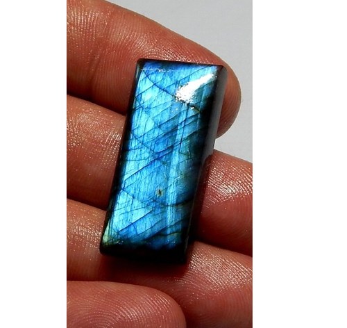 Labradorit - kabošon (30 x 13 mm) — foto 1