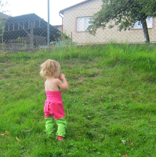 Rostoucí softshellky pro BKM - 6-36m — foto 1