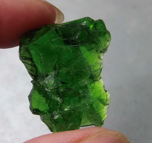 Chromdiopsid surový - B329 — foto 1