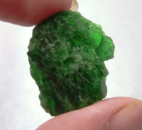 Chromdiopsid surový - B330 — foto 1