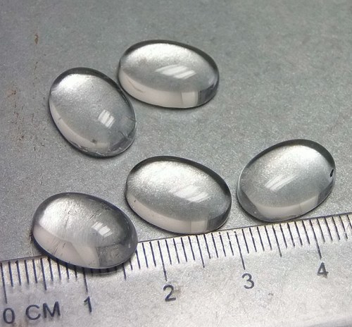Křišťál - kabošon - 1 x 1,4 cm - B366 — foto 1